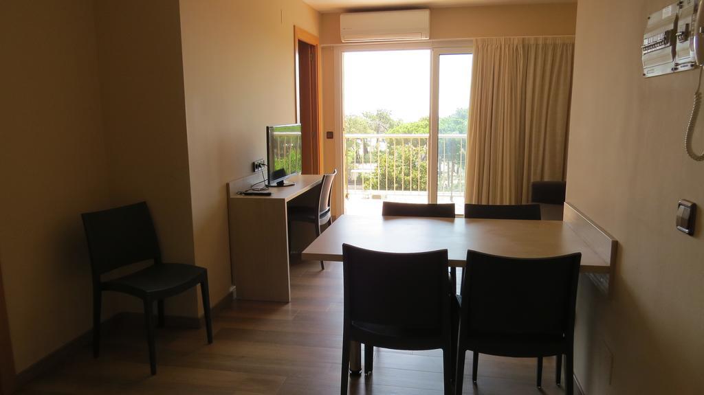 Apartaments Players Malgrat de Mar Exterior foto